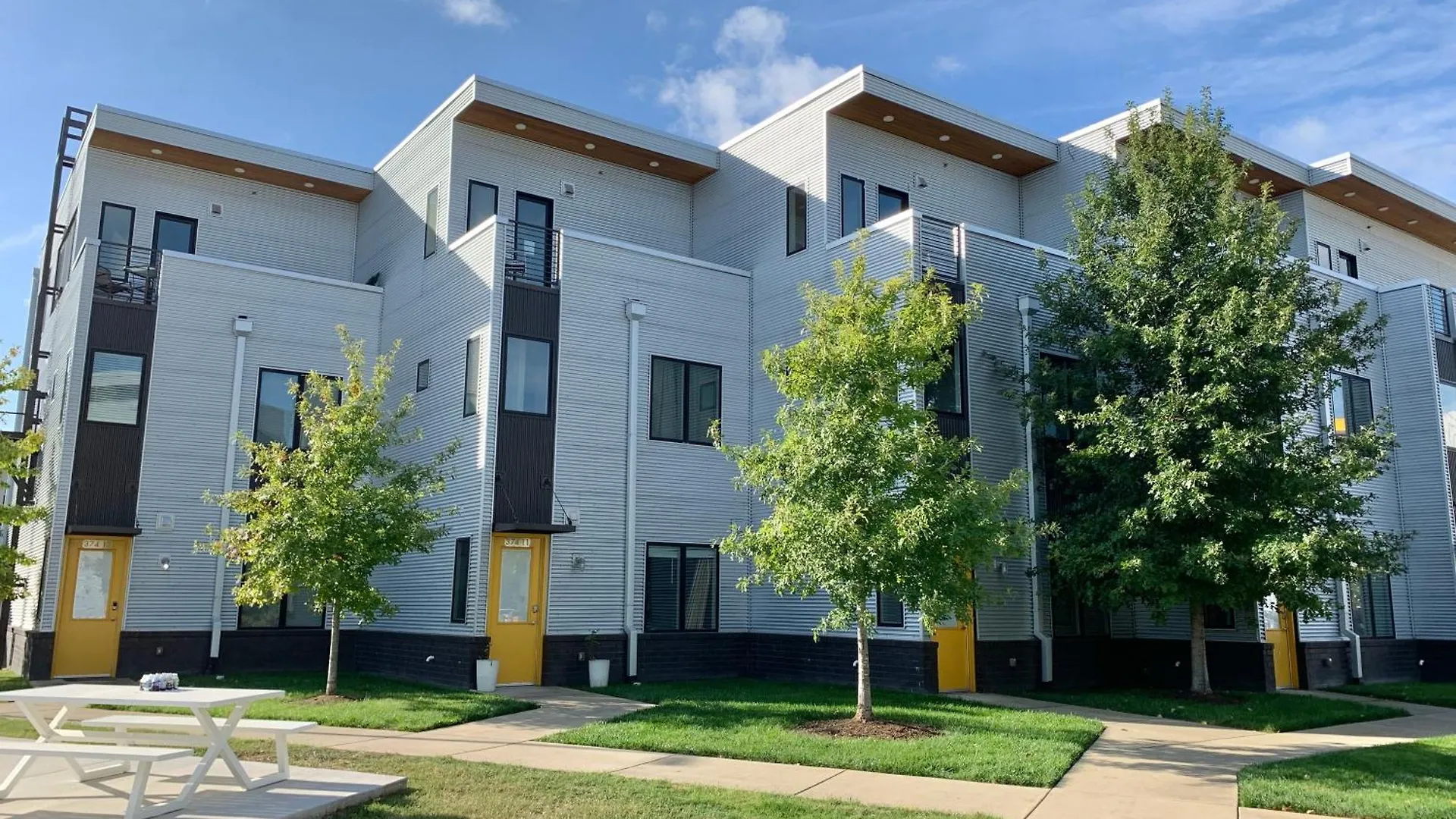 Modern Townhome 2 Miles South Of Downtown And Broadway Ave Nashville United States